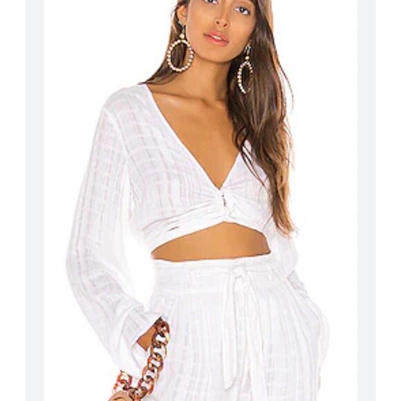 L*space Top White It’s A Cinch Long Sleeve Textured Summer Gauzy Crop Medium - Picture 1 of 10